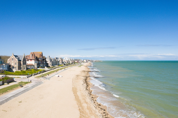 Ouistreham - 2 - MAGAZINs